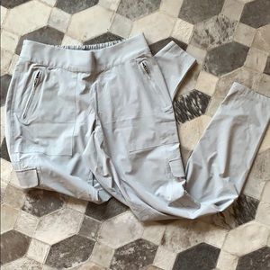 Athleta Chelsea Cargo Pant